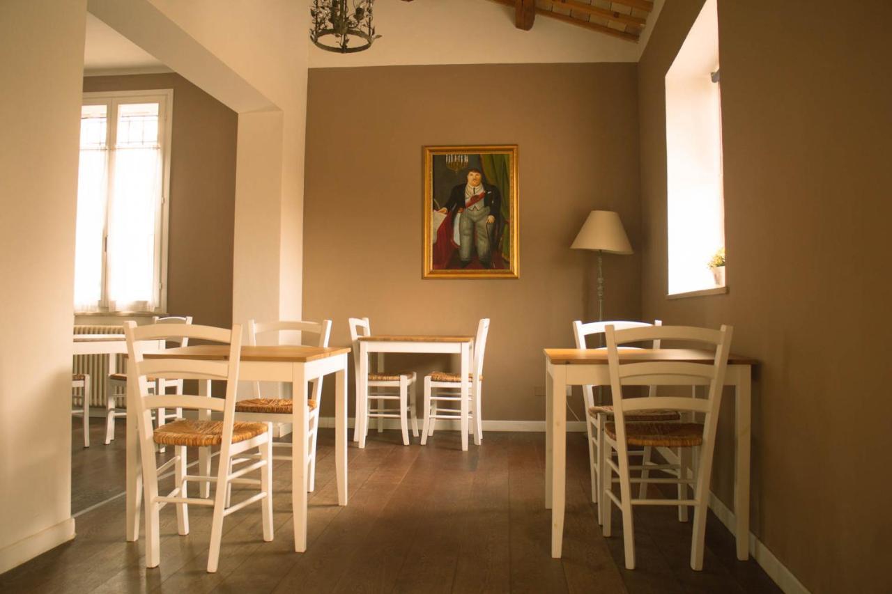Il Bianconiglio R&B Bed & Breakfast Carraie Exterior photo